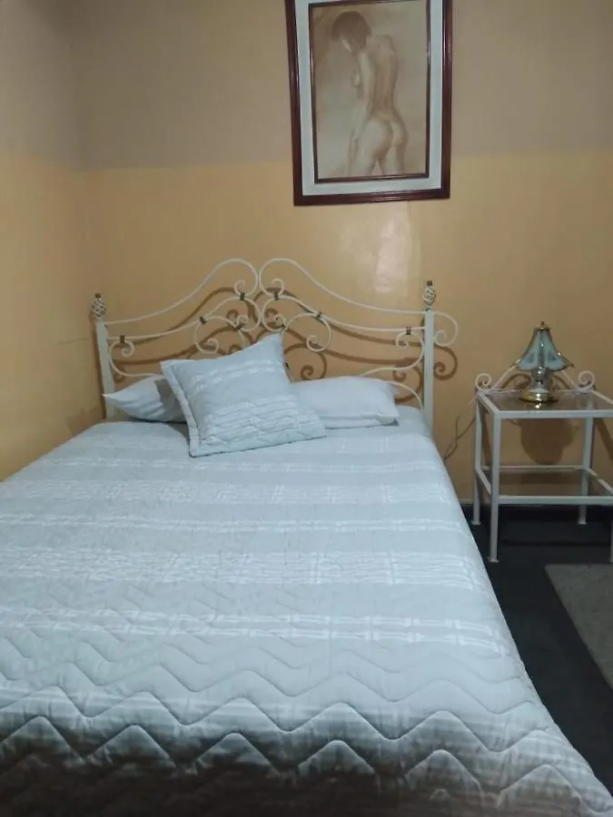 Alquimia Hostal Quito Guest house